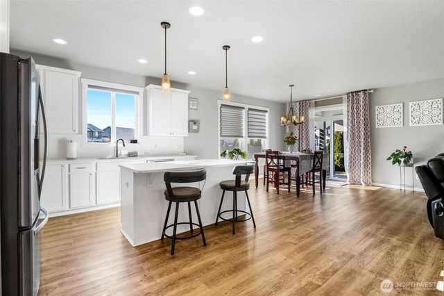 302 N Towhee Street, Moses Lake, WA 98837