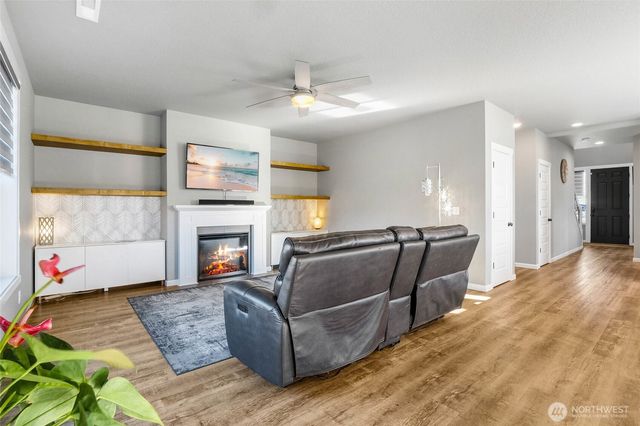 302 N Towhee Street, Moses Lake, WA 98837