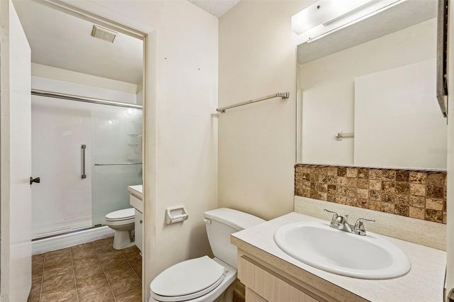 1329 NEW BEDFORD DRIVE, Sun City Center, FL 33573