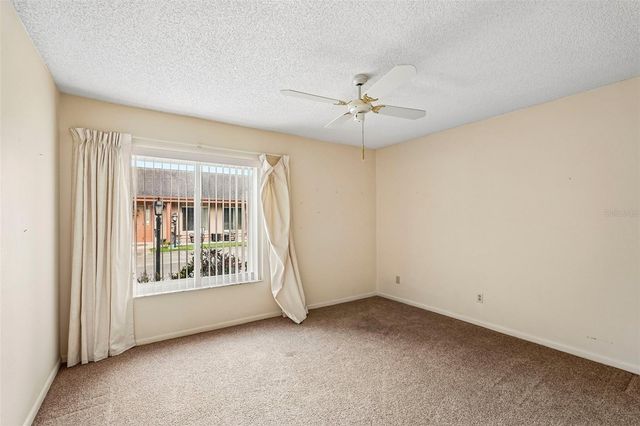 1329 NEW BEDFORD DRIVE, Sun City Center, FL 33573