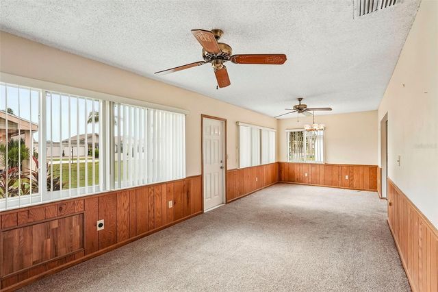 1329 NEW BEDFORD DRIVE, Sun City Center, FL 33573