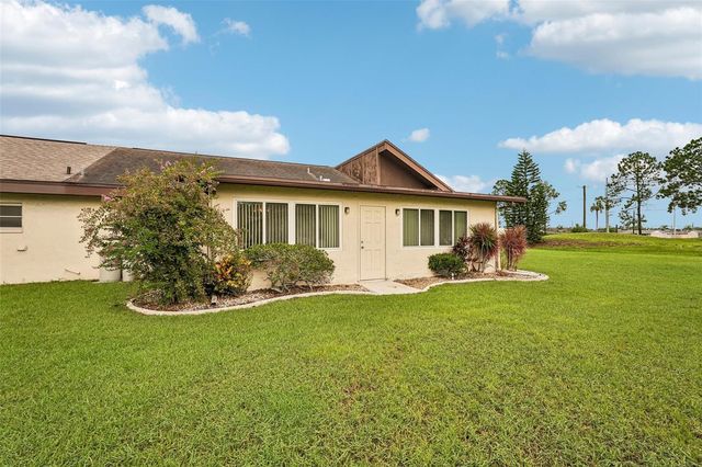 1329 NEW BEDFORD DRIVE, Sun City Center, FL 33573