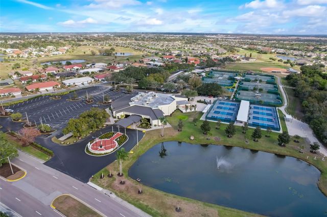 1329 NEW BEDFORD DRIVE, Sun City Center, FL 33573
