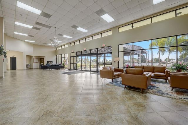 1329 NEW BEDFORD DRIVE, Sun City Center, FL 33573