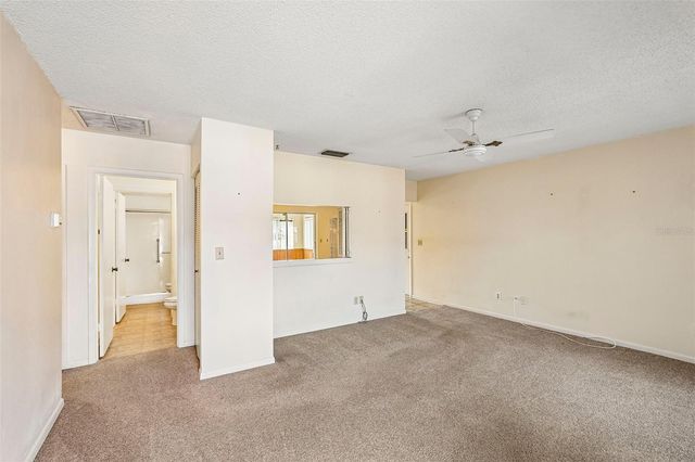 1329 NEW BEDFORD DRIVE, Sun City Center, FL 33573