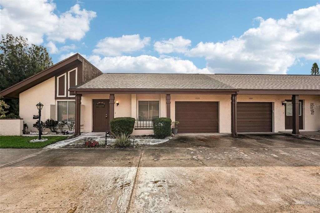 1329 NEW BEDFORD DRIVE, Sun City Center, FL 33573