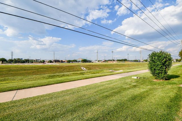 2930 Grants Lake Boulevard 407, Sugar Land, TX 77479