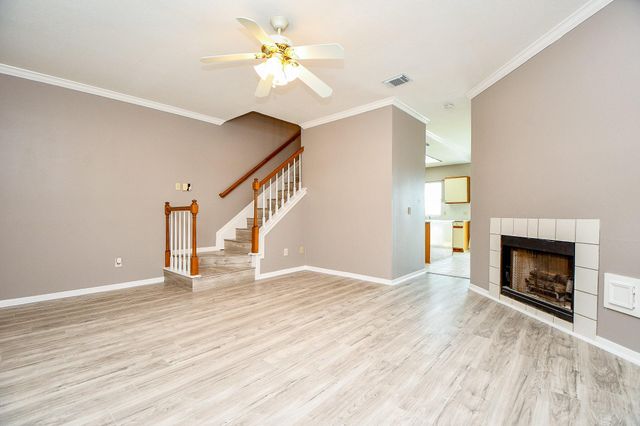 2930 Grants Lake Boulevard 407, Sugar Land, TX 77479