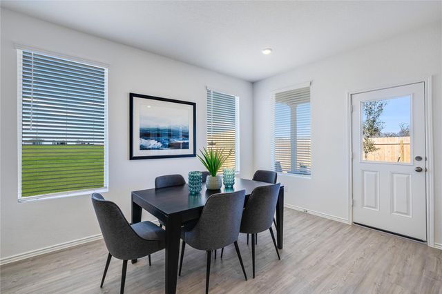104 Stumpy ST, San Marcos, TX 78666