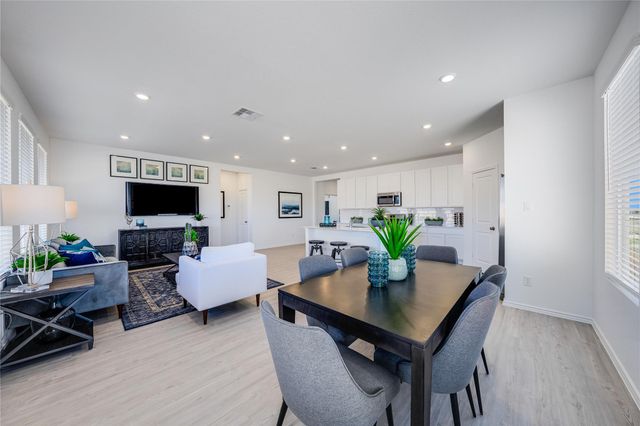104 Stumpy ST, San Marcos, TX 78666