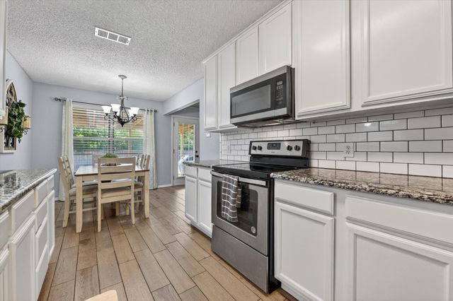 6724 Bartay Drive, North Richland Hills, TX 76182
