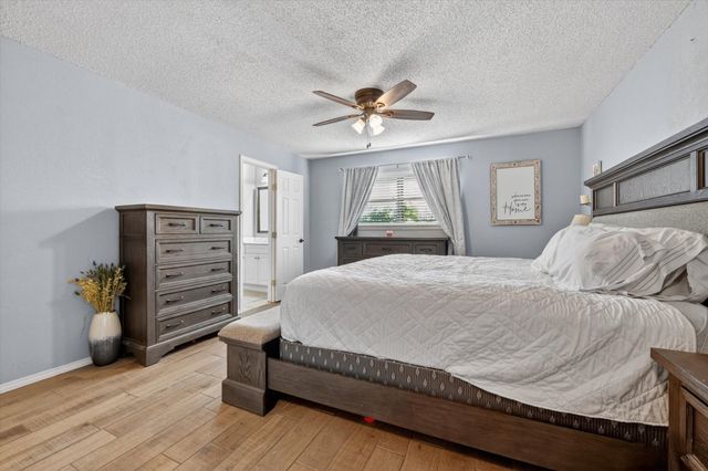 6724 Bartay Drive, North Richland Hills, TX 76182