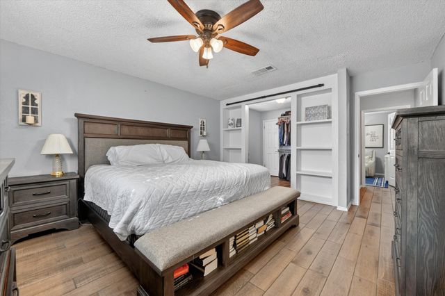 6724 Bartay Drive, North Richland Hills, TX 76182