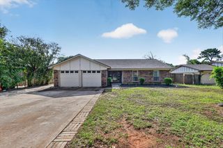 6724 Bartay Drive, North Richland Hills, TX 76182