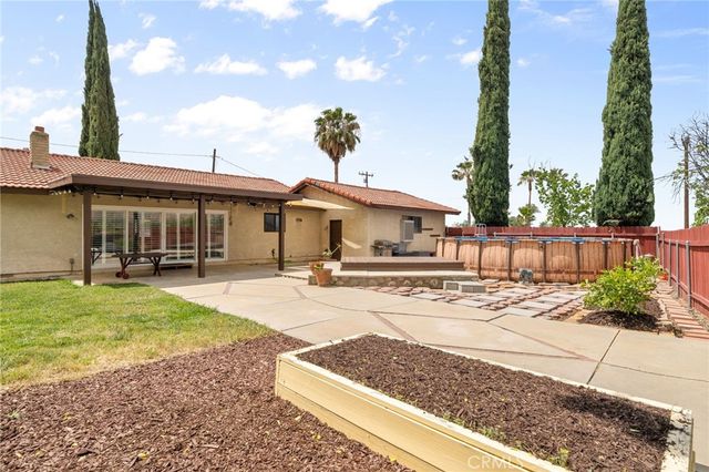 13333 5th, Yucaipa, CA 92399
