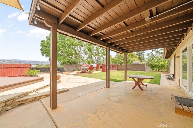 13333 5th, Yucaipa, CA 92399