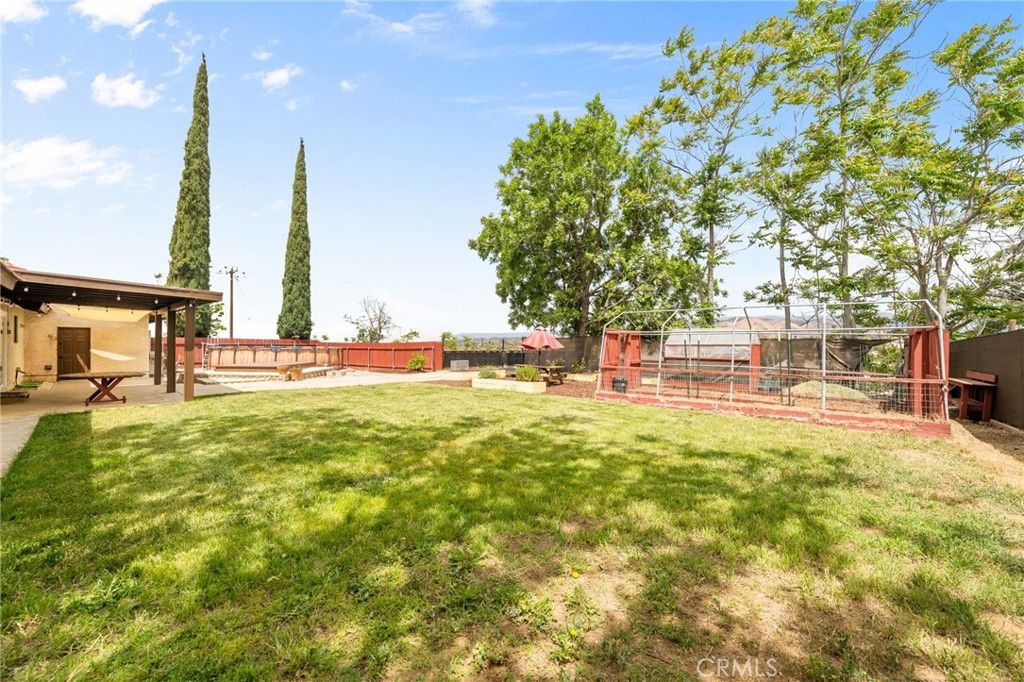 Image 28 of property listing at 13333 5th, Yucaipa, CA 92399