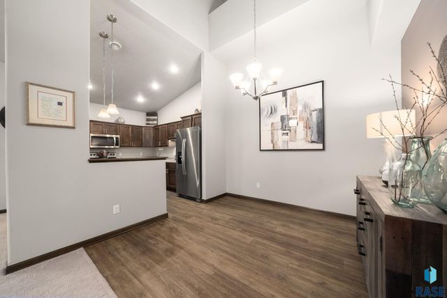 5701 S Bounty Pl Place, Sioux Falls, SD 57108