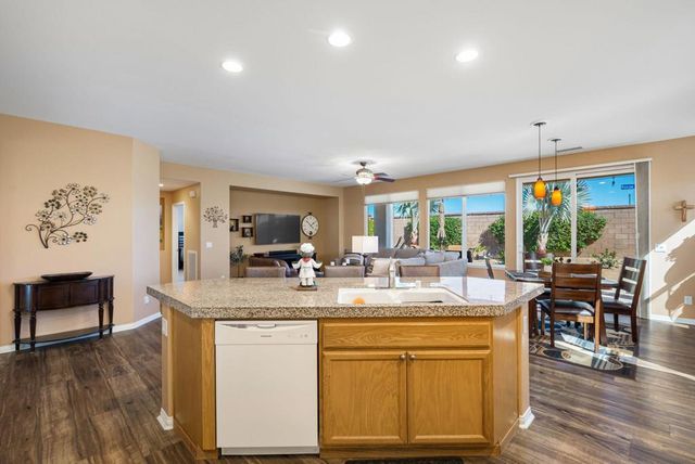 60328 Desert Shadows Drive, La Quinta, CA 92253
