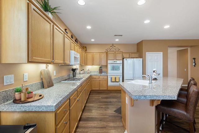 60328 Desert Shadows Drive, La Quinta, CA 92253