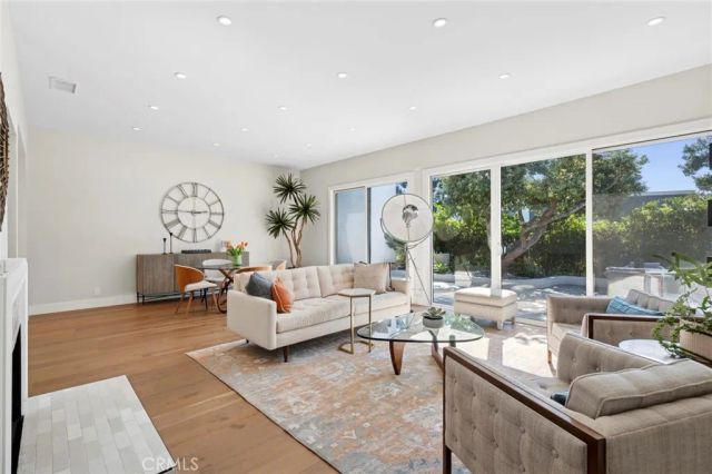 3 Rue Cannes, Newport Beach, CA 92660