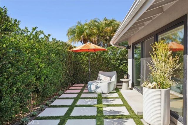 3 Rue Cannes, Newport Beach, CA 92660