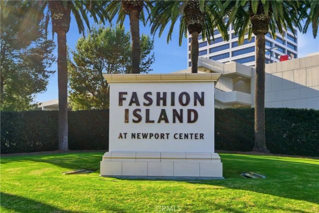 3 Rue Cannes, Newport Beach, CA 92660