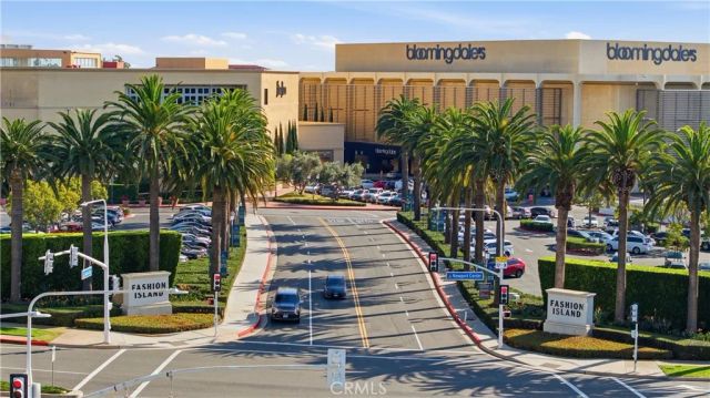 3 Rue Cannes, Newport Beach, CA 92660