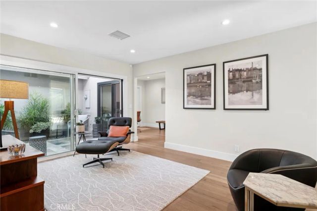 3 Rue Cannes, Newport Beach, CA 92660