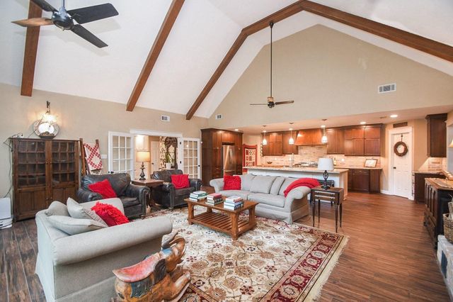 18802 Pheasant Lane, Tomball, TX 77377