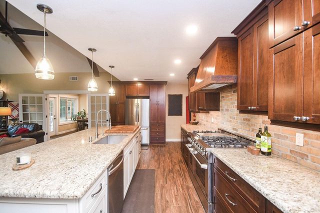 18802 Pheasant Lane, Tomball, TX 77377