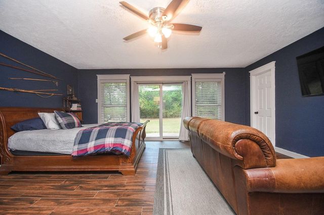18802 Pheasant Lane, Tomball, TX 77377