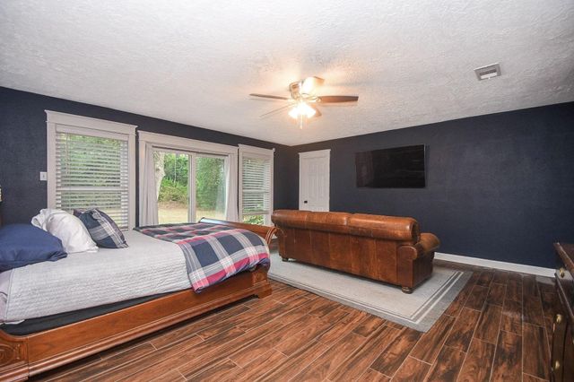 18802 Pheasant Lane, Tomball, TX 77377
