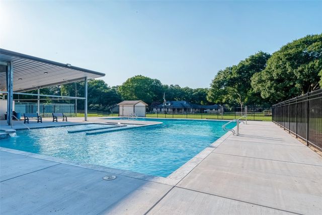 18802 Pheasant Lane, Tomball, TX 77377