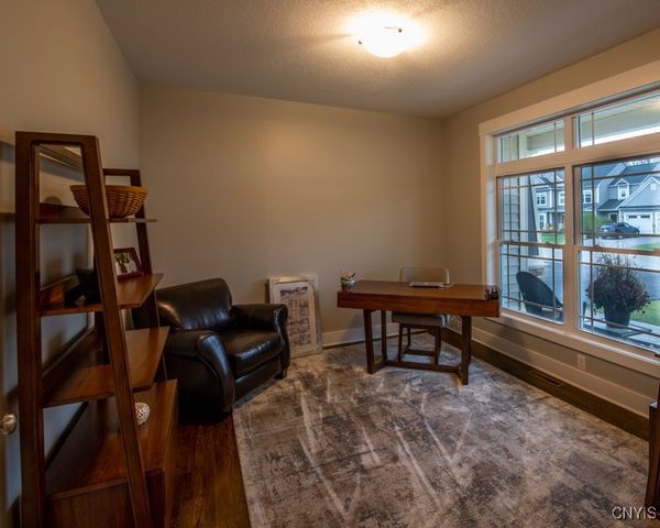 6380 Finish Line, Cicero, NY 13029