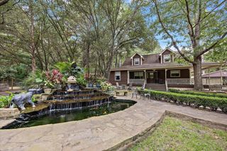 450 Four Notch Road, Huntsville, TX 77340