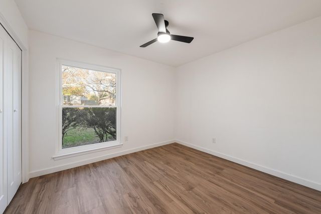 2311 Sheri Oak LN, Austin, TX 78748