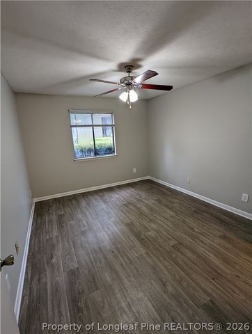 911 Applewood Lane, Fayetteville, NC 28303
