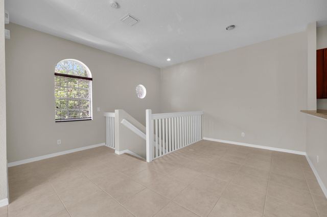 4851 Bonsai Circle 213, Palm Beach Gardens, FL 33418