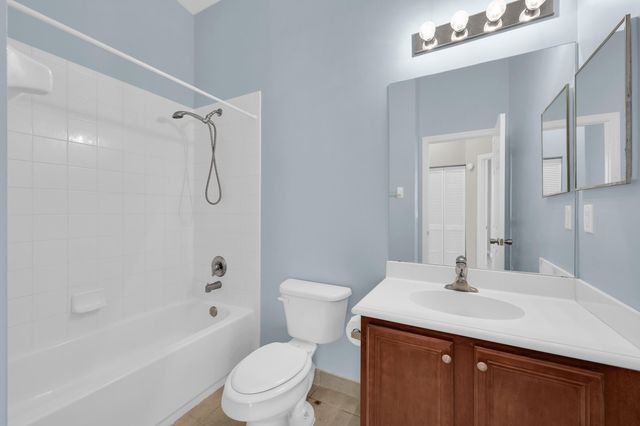4851 Bonsai Circle 213, Palm Beach Gardens, FL 33418