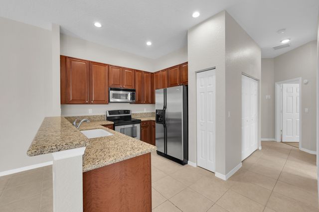 4851 Bonsai Circle 213, Palm Beach Gardens, FL 33418