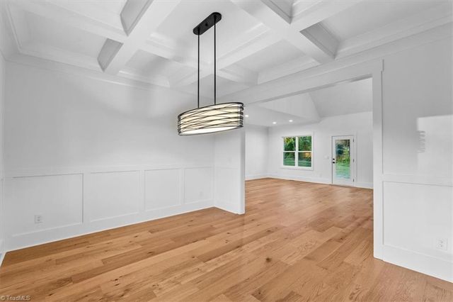 5090 Southern Pines Drive, Kernersville, NC 27284