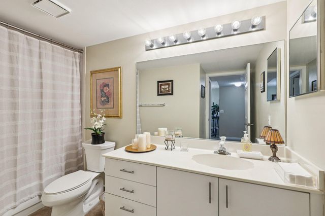 10208 NW 24th Place 102, Sunrise, FL 33322