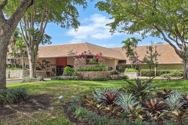 10208 NW 24th Place 102, Sunrise, FL 33322