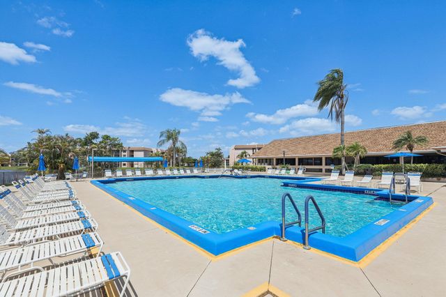 10208 NW 24th Place 102, Sunrise, FL 33322