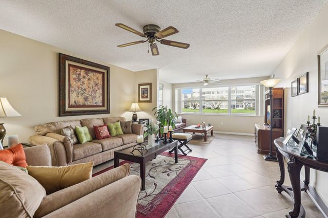 10208 NW 24th Place 102, Sunrise, FL 33322