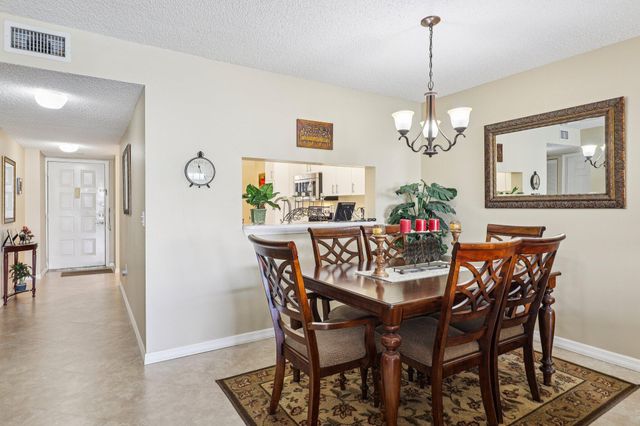 10208 NW 24th Place 102, Sunrise, FL 33322