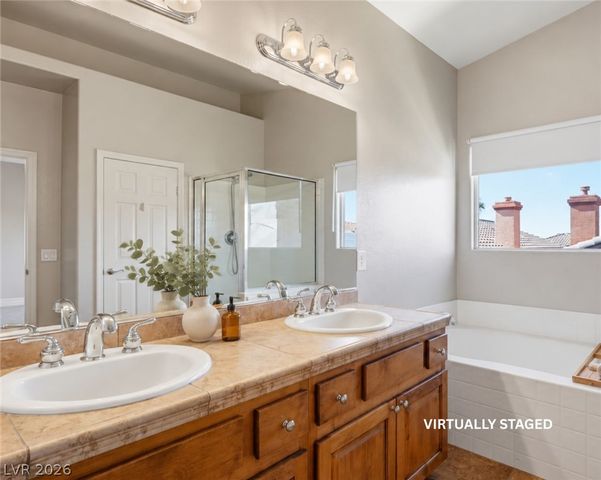 286 Caddy Bag Court, Las Vegas, NV 89148