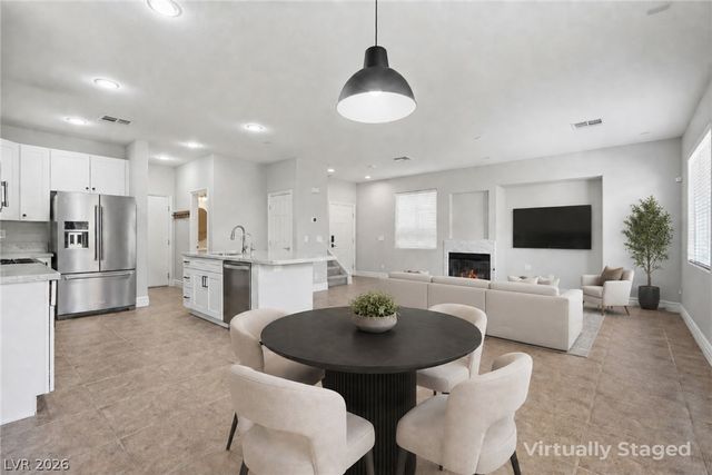 286 Caddy Bag Court, Las Vegas, NV 89148
