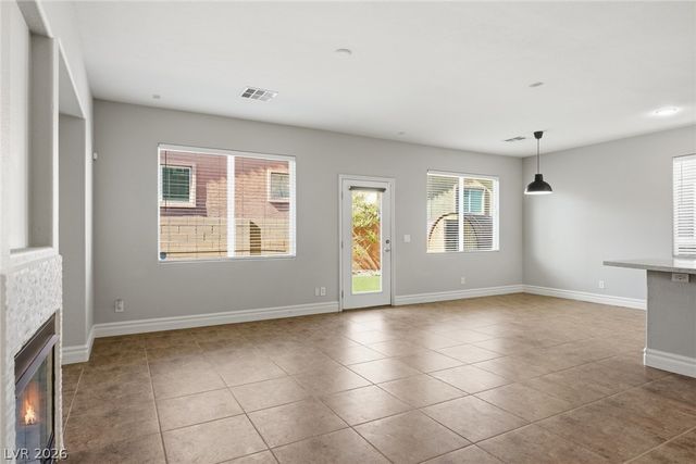 286 Caddy Bag Court, Las Vegas, NV 89148